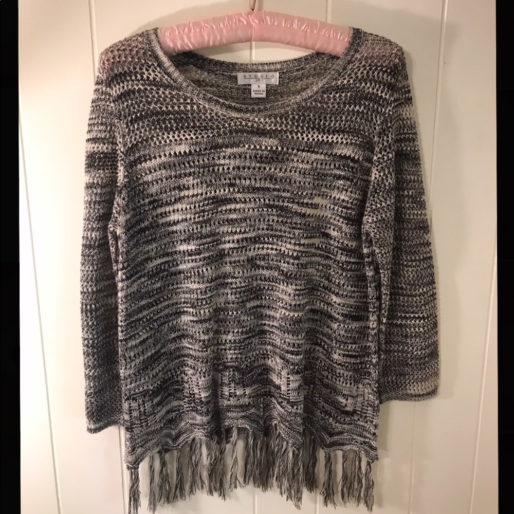 Women’s grey sweater, long sleeve, small